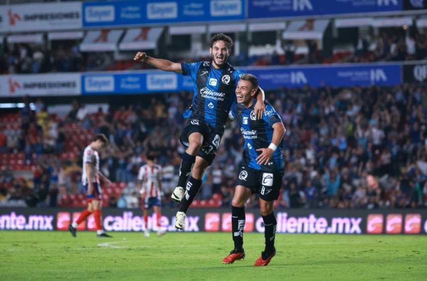  Gallos Blancos se imponen 3-2 en el Clásico de la 57 ante Atlético de San Luis