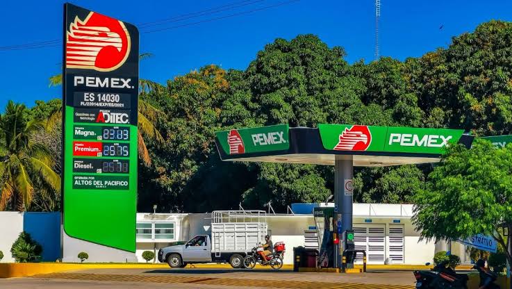 Políticos, burócratas y empresarios corruptos