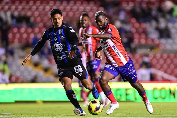  Gallos Blancos y Atlético de San Luis se enfrentan en una nueva edición del Clásico de la 57