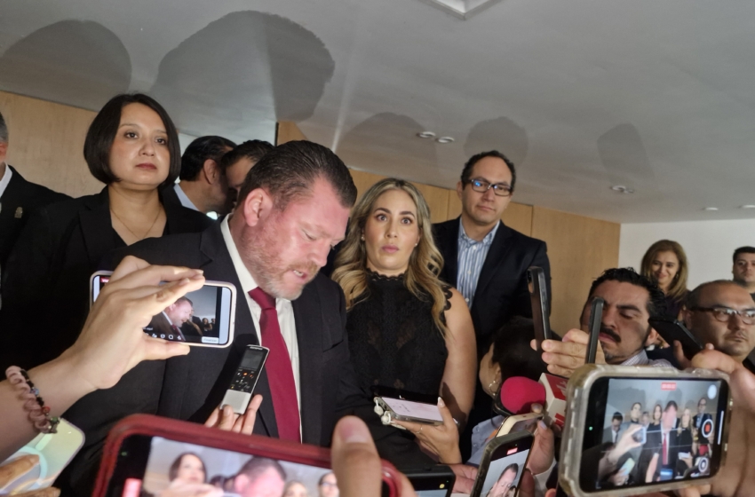  Morena y PT califican como una “falta de respeto” el formato de glosas del Cuarto Informe