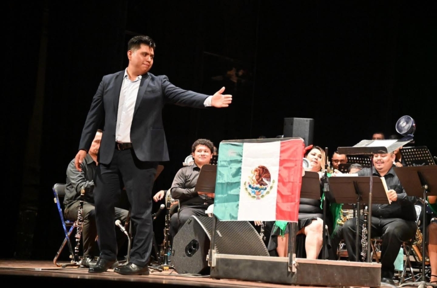  El compositor queretano Alfonso Olvera estrena marcha inédita “Colima Vive” con la Banda del Estado de Colima