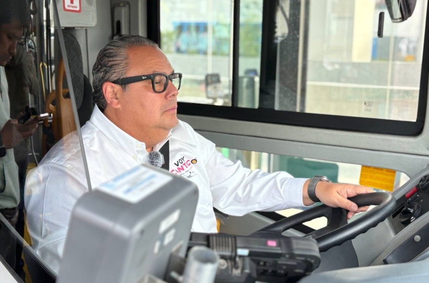  Gerardo Cuanalo recorre la ruta T11 para supervisar condiciones del Qrobus