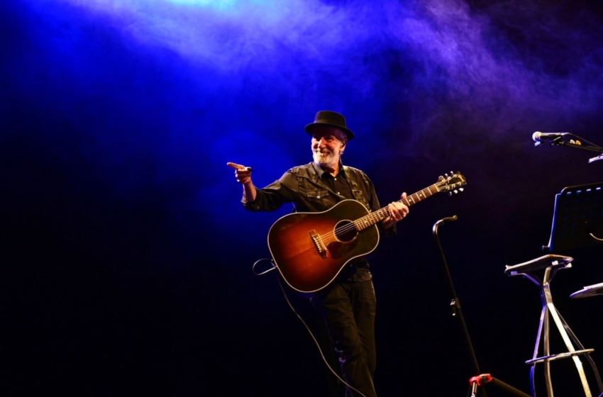  Siguientescena arranca con una noche de estrenos, música y ovaciones