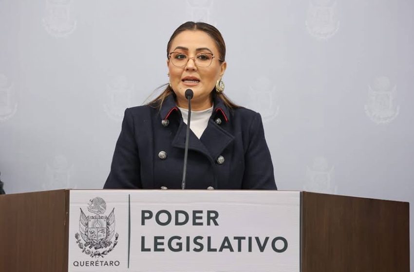  Habitantes de San José el Alto piden subcomandancia junto a Claudia Gayou