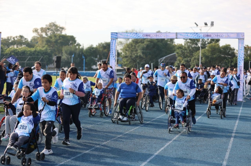  Se efectúa la octava edición de la carrera “Corre Conmigo 2025”