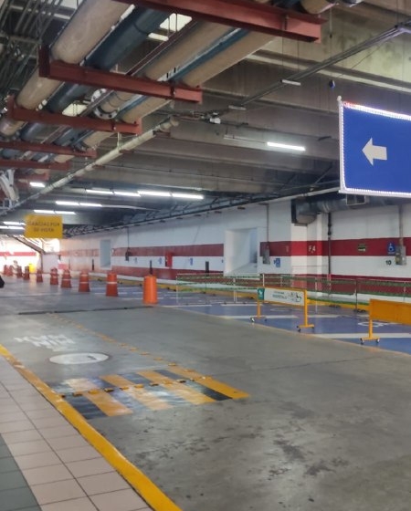 Sólo 2 de 14 estacionamientos amparados cobran las primeras dos horas en Querétaro