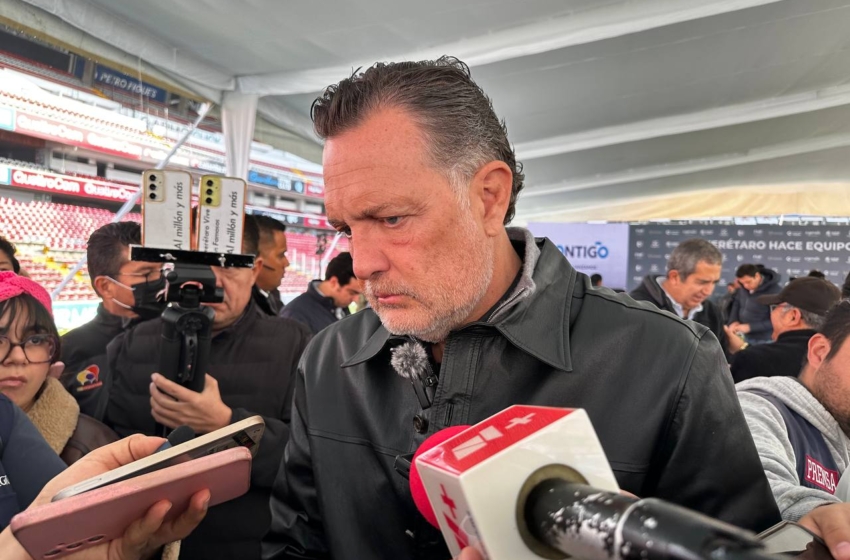  Kuri y Ricardo Anaya abordan regulación de celulares y redes sociales en escuelas