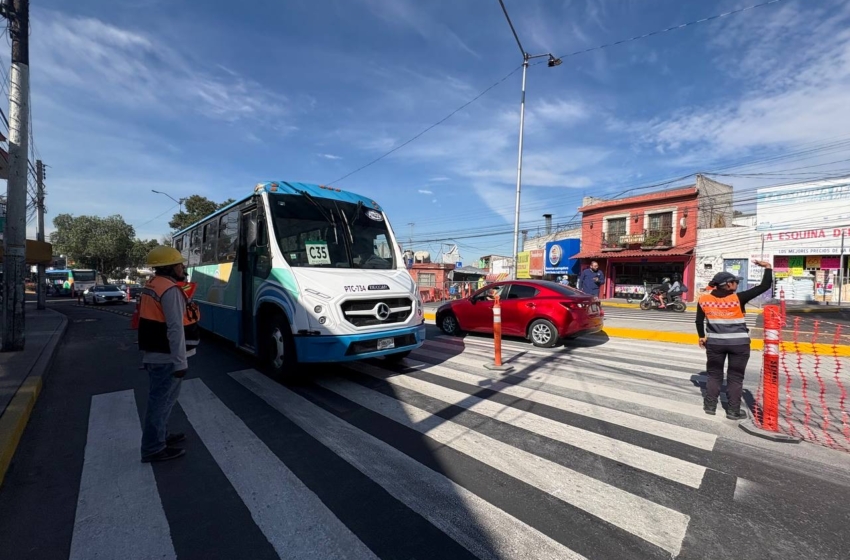  AMEQ y Waze identifican picos de tráfico en Corregidora Norte por obras del Tren México–Querétaro