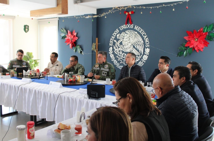  Coordinan autoridades federales, estatales y municipales avances del Tren México–Querétaro