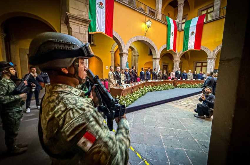  “No estaban solos”: Ejército fue clave tras lluvias de agosto 2025 en Querétaro; Cabildo rinde homenaje unánime