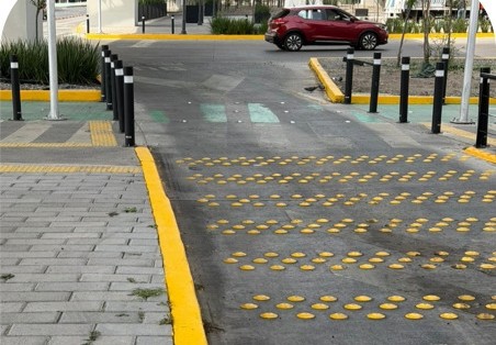  AMEQ refuerza mantenimiento en Paseo 5 de Febrero para mejorar movilidad y seguridad