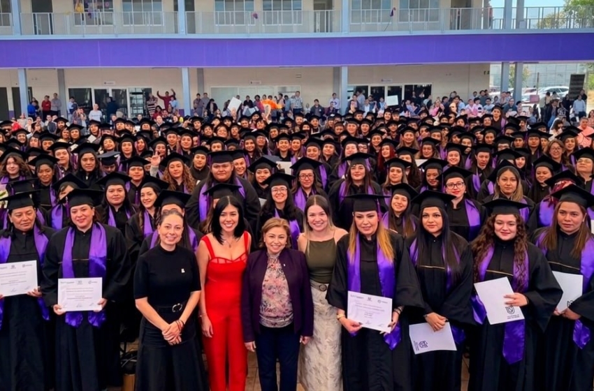  Universidad de las Mujeres suma 912 egresadas y más de 2 mil alumnas en Querétaro