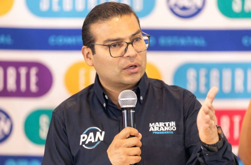  “Santiago Nieto o es muy corrupto o ineficiente en sus funciones”: Martín Arango