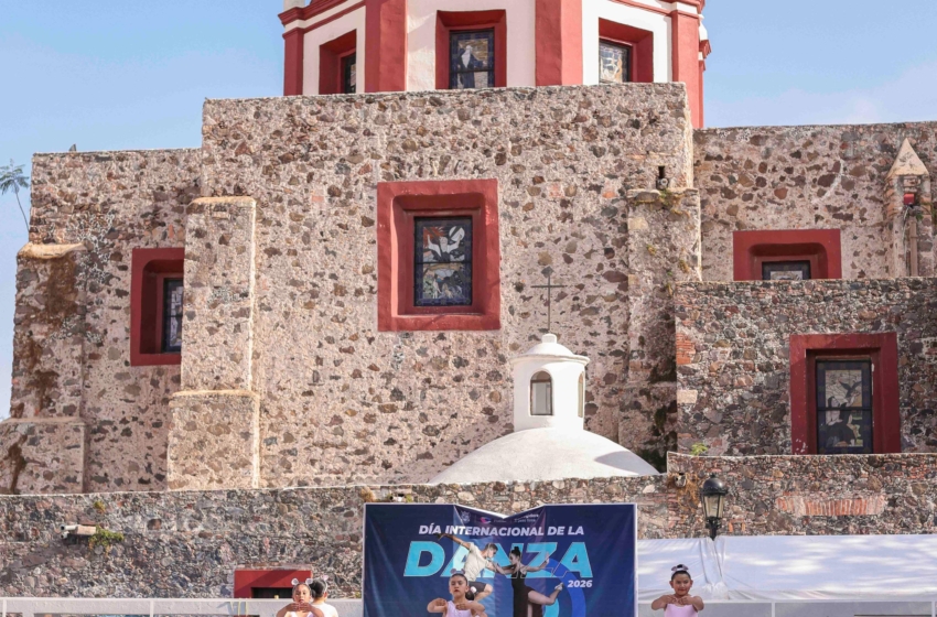  Corregidora celebra Día de la Danza con gala artística en El Pueblito