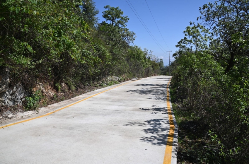  CEI supervisa obras concluidas en comunidades de Pinal de Amoles
