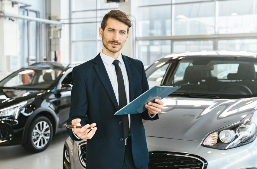  Decidir con información vs decidir con emoción al adquirir un auto