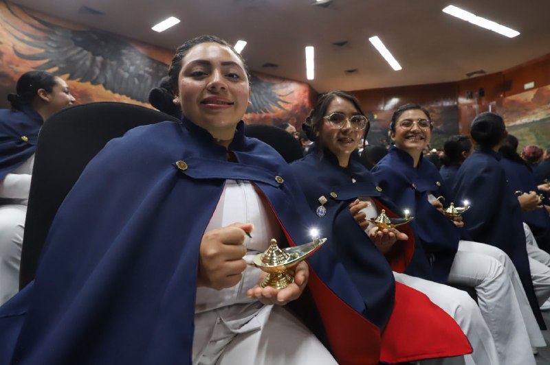  Inician su pasantía en el sector salud 59 jóvenes de Enfermería UAQ