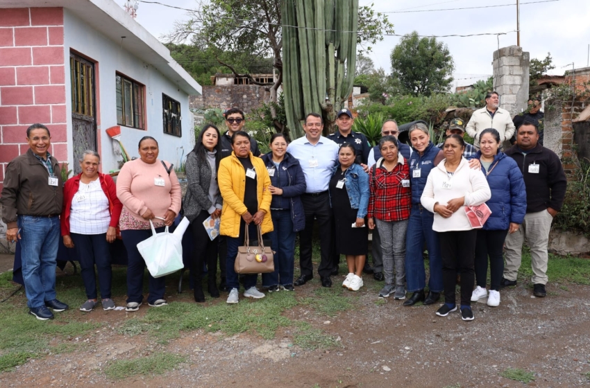  Lleva Roberto Cabrera atención directa y servicios municipales a la comunidad de Buenavista
