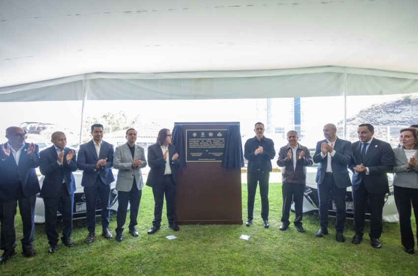 Kuri encabeza fortalecimiento de la Policía de Investigación con nuevos elementos y equipamiento