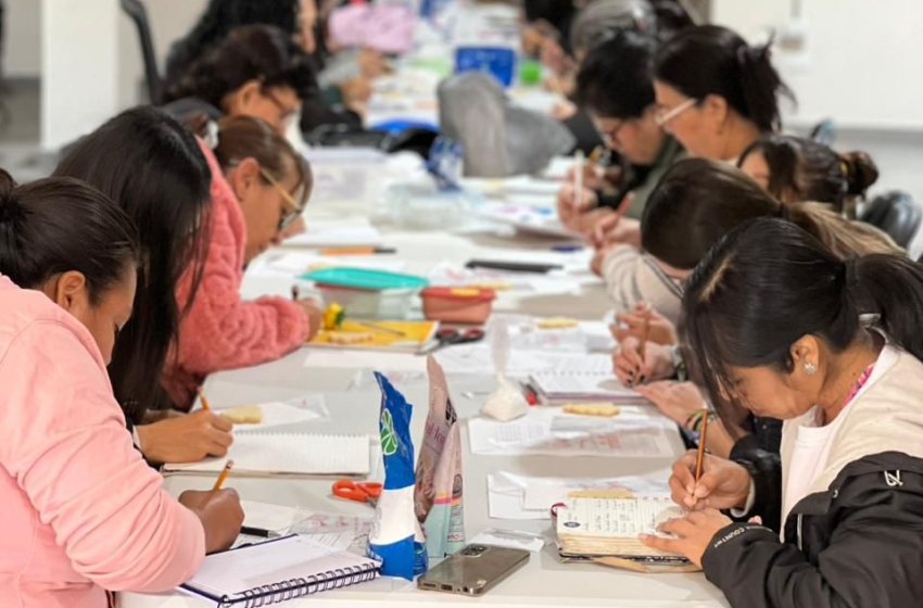  Más de 500 mujeres se capacitan en la nueva generación del Centro de Empoderamiento