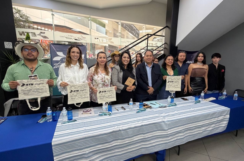  Presentan pasarela de moda y exposición pictórica Diosas Prehispánicas MX