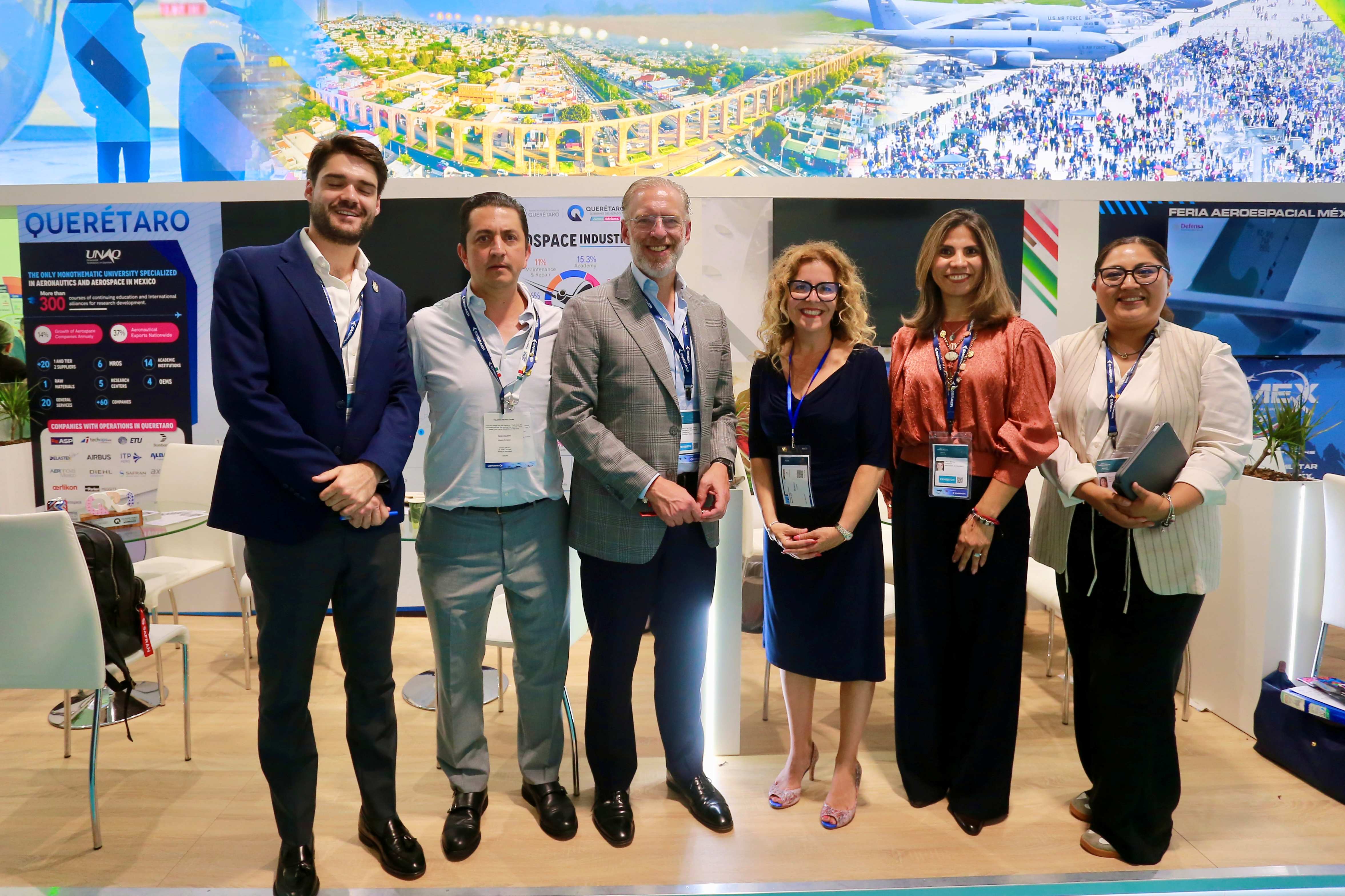  Querétaro fortalece promoción del sector aeroespacial durante Feria de Farnborough