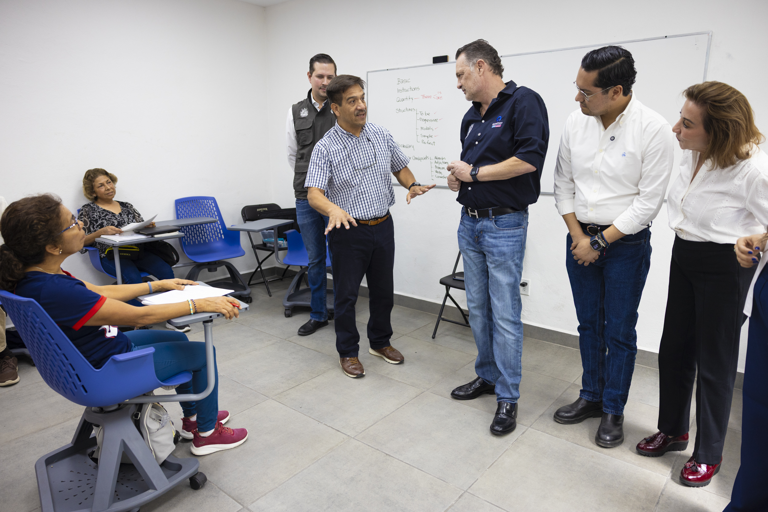  Recorre Mauricio Kuri Centro de Desarrollo Humano Pirámides en Corregidora