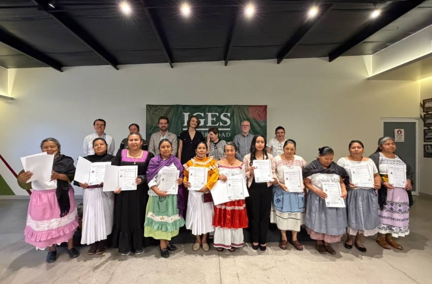  Concluye diplomado para preservar la cocina tradicional queretana