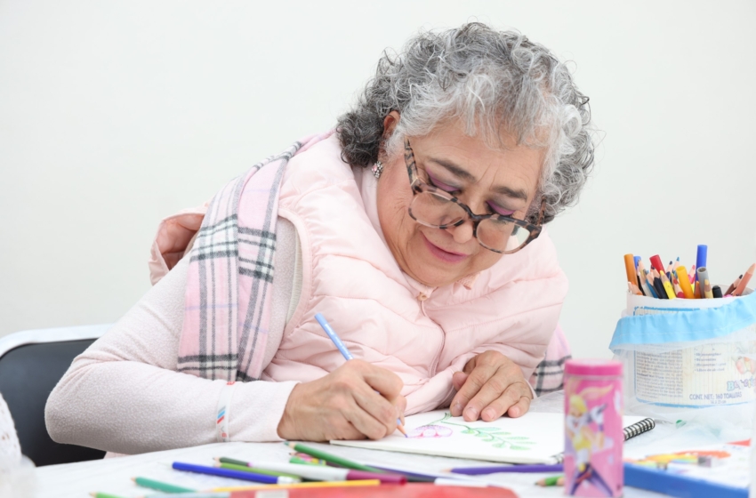  SEDIF llama a respetar derechos de personas adultas mayores en Querétaro