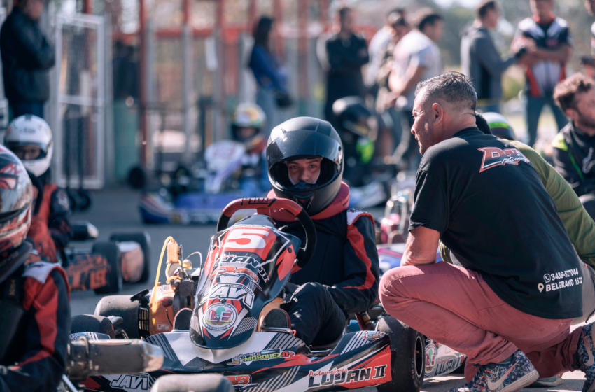 ¿Cómo funciona una competencia de karting?