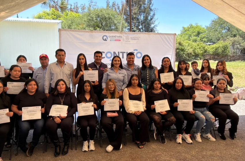  Secretaría del Trabajo impulsa autoempleo de mujeres en Huimilpan