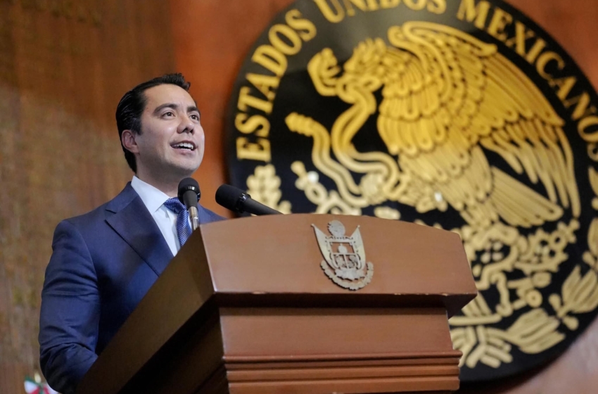  Felifer Macías encabeza evaluación de alcaldes de ciudades capital: Mitofsky