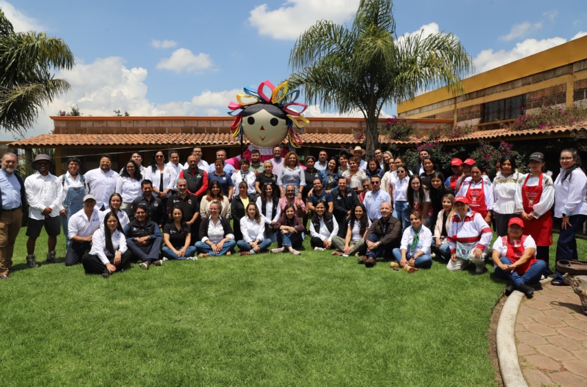 Fortalece SECTUR coordinación entre los Pueblos Mágicos de Querétaro