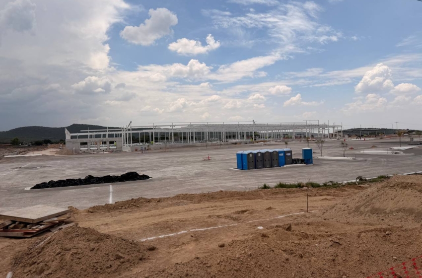  Costco de Corregidora avanza rumbo a su apertura en octubre