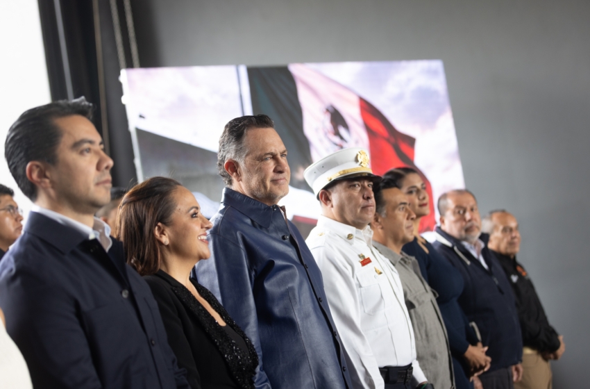 Reconocen trayectoria y servicio de Bomberos de San Juan del Río