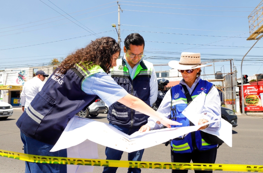  Chepe Guerrero supervisa construcción de paradero de autobús en Avenida Candiles