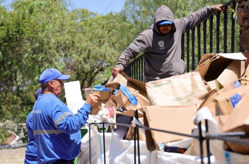  Corregidora recupera 1.44 toneladas de PET y cartón al mes con campaña de reciclaje