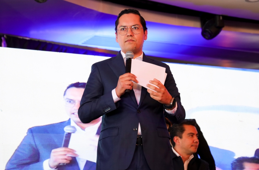  Chepe Guerrero impulsa ordenamiento del crecimiento habitacional de Querétaro