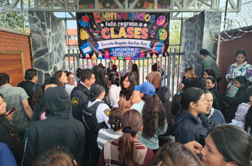  Padres cierran primaria en Ciudad del Sol y exigen cambio de docente por presunto acoso y discriminación