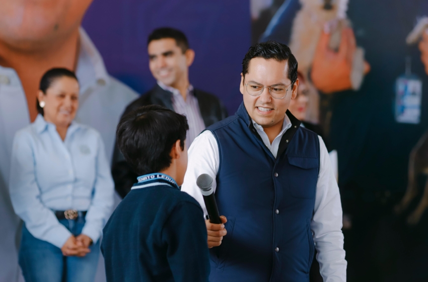  Chepe Guerrero supervisa regreso a clases y anuncia rehabilitación de acceso a Lourdes