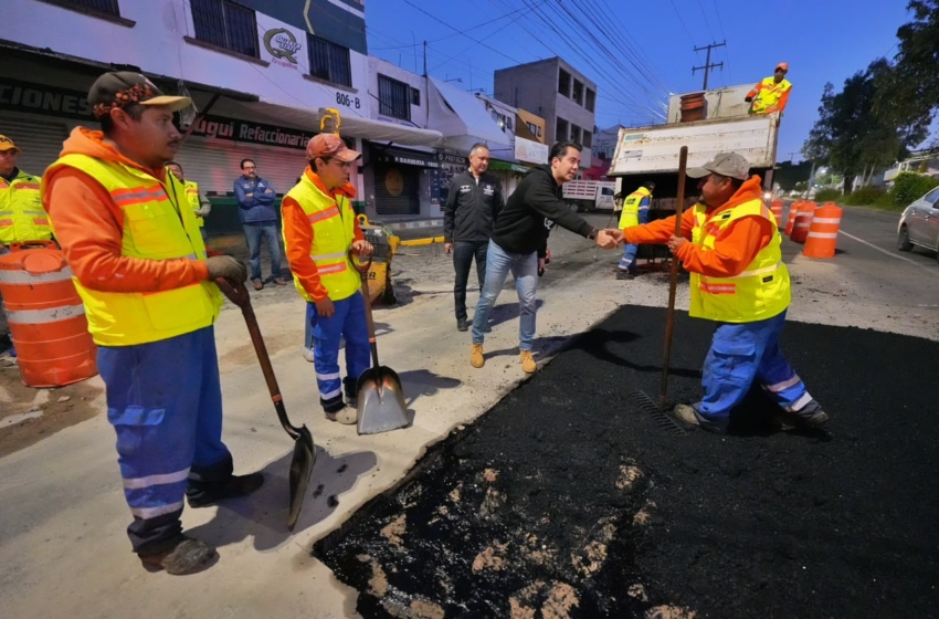  Felifer refuerza bacheo nocturno para reducir afectaciones viales
