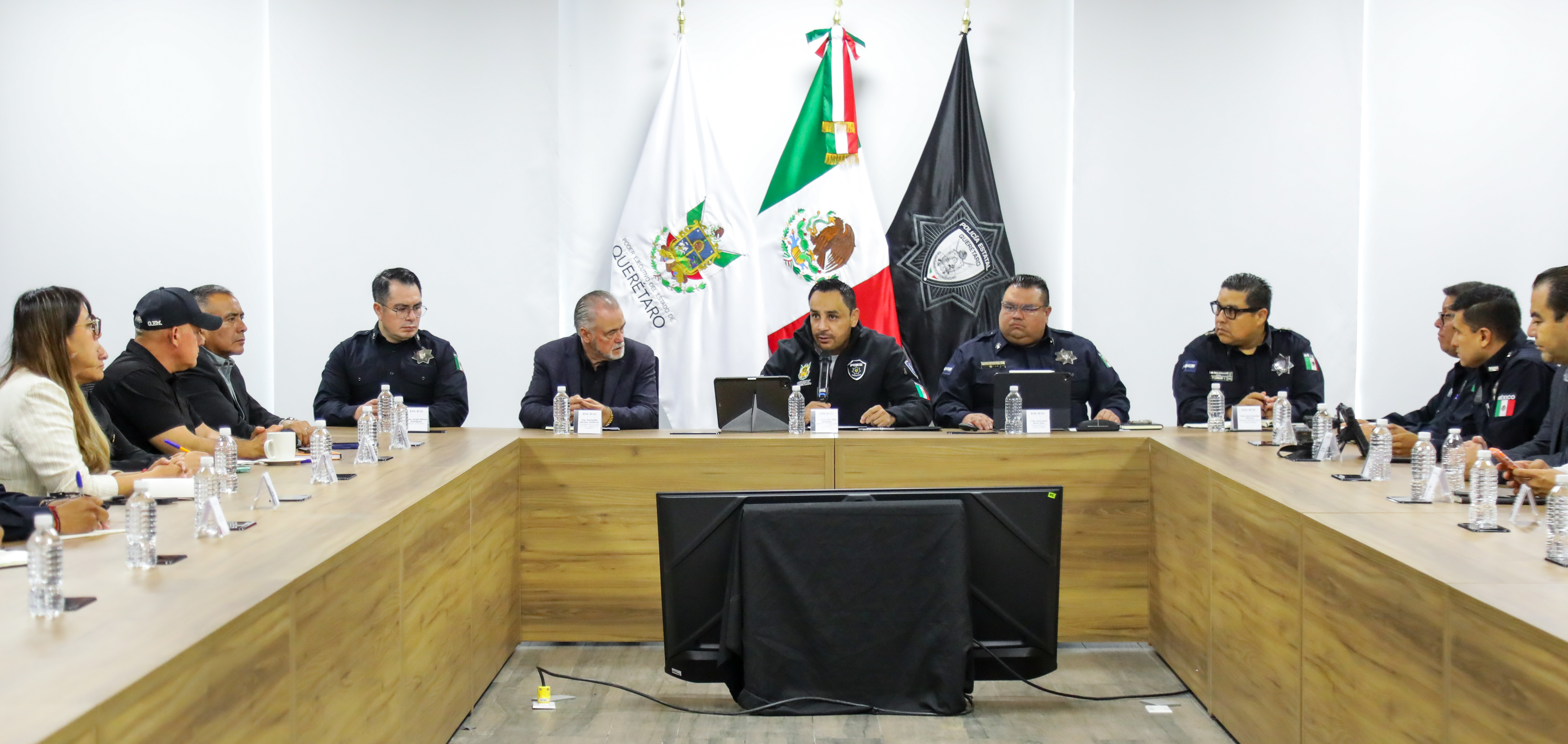  SSC y sector ganadero acuerdan fortalecer coordinación para prevenir delitos en Querétaro