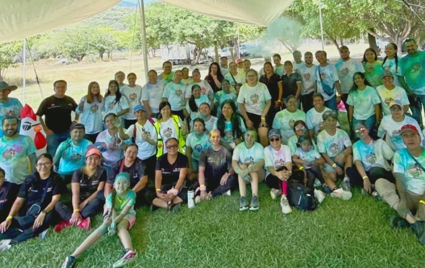 Carrera de Colores reúne a 300 adolescentes para promover hábitos saludables en Jalpan