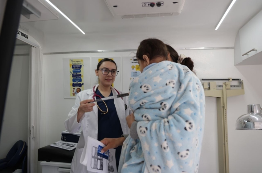 SEDESOQ acerca atención integral a madres, niñas y niños en Santa Rosa Jáuregui