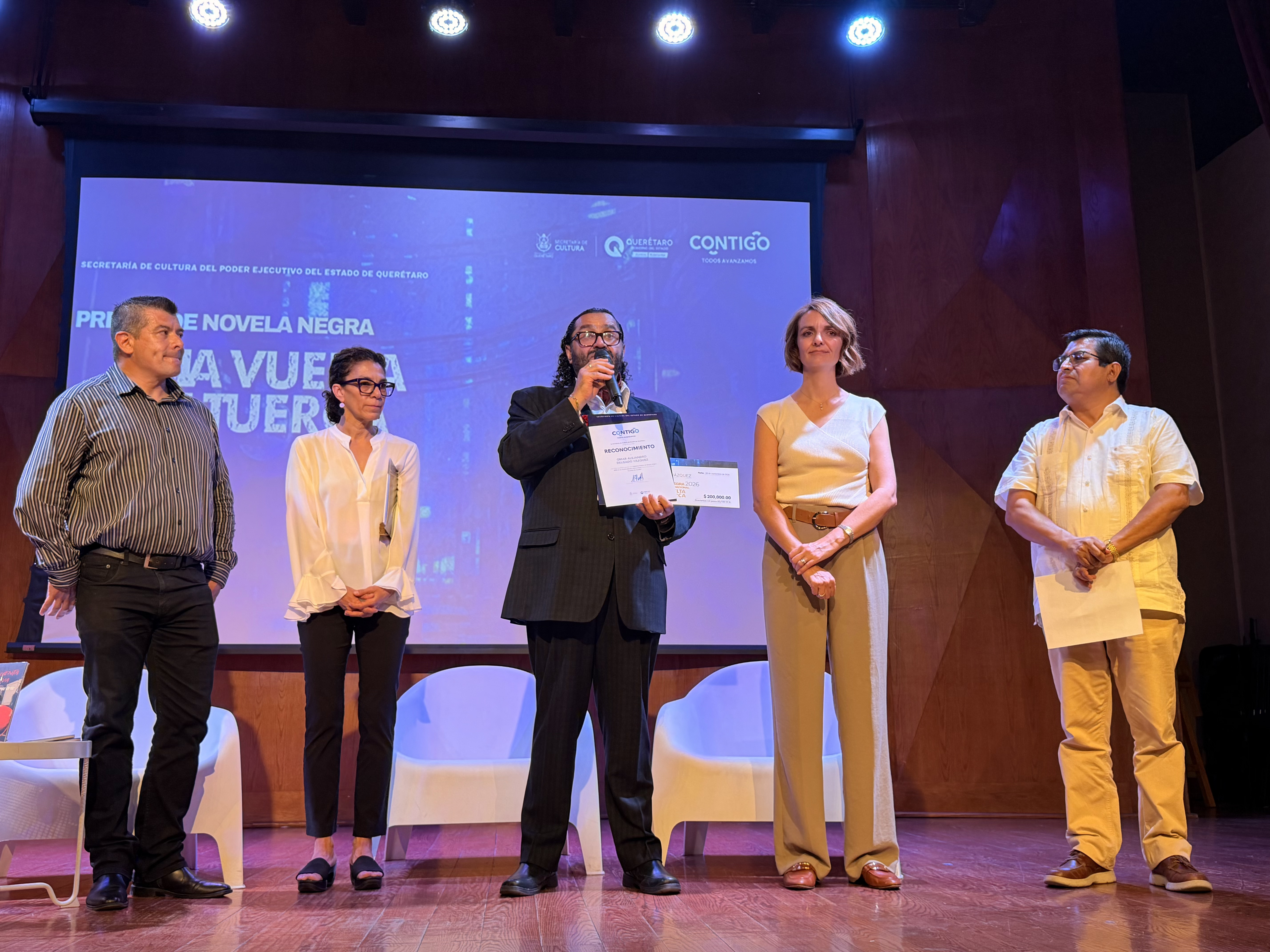  SECULT entrega premios de novela negra Una Vuelta de Tuerca 2025 y 2026