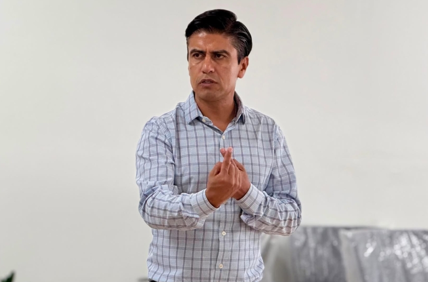  Luis Nava deja SEDESOQ; Ernesto Mejía asume la titularidad