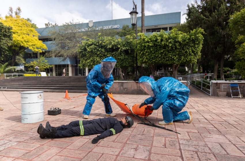  UAQ celebra una década del TSU en Medicina Prehospitalaria Integral