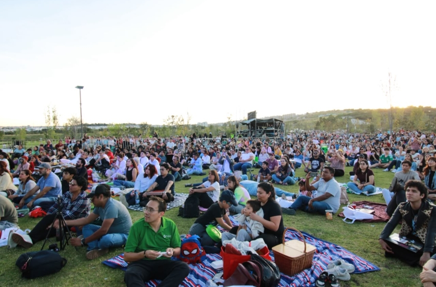  Más de 11 mil personas acudieron a Sinfonía en La Queretana