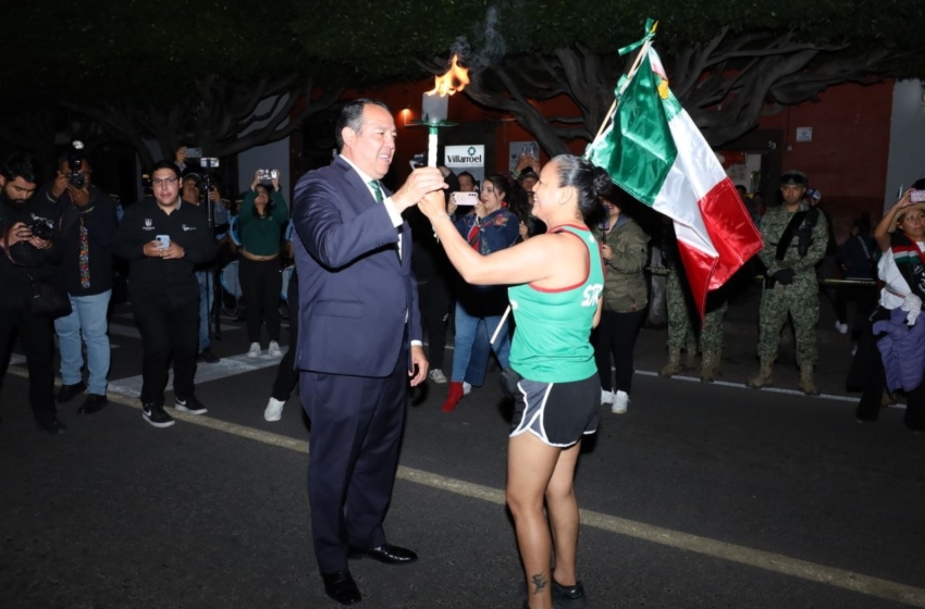  Más de 6 mil personas celebran el Grito de Independencia en San Juan del Río