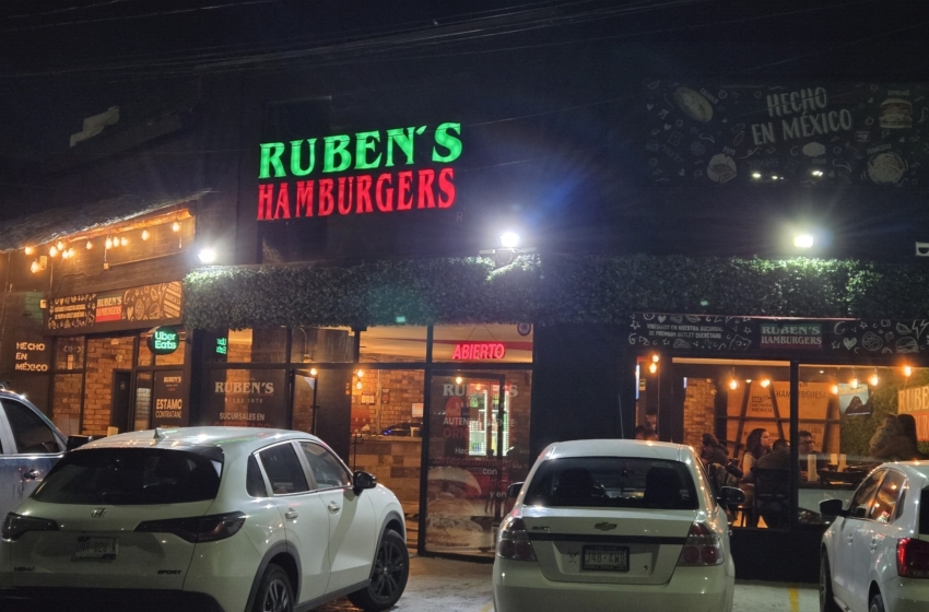  Ruben’s en Álamos: las tradicionales hamburguesas al carbón, también Querétaro